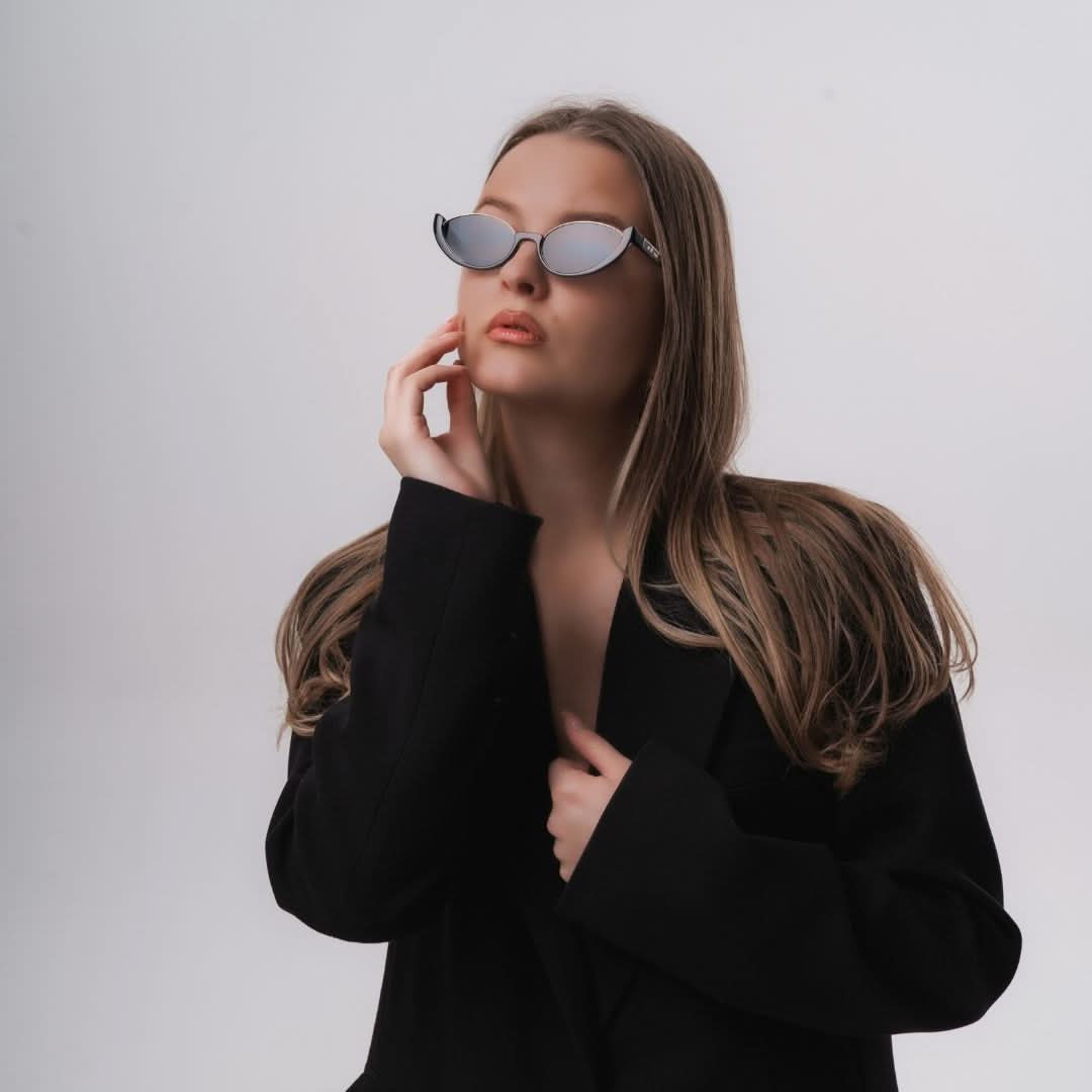 Cecile Black Слънчеви очила