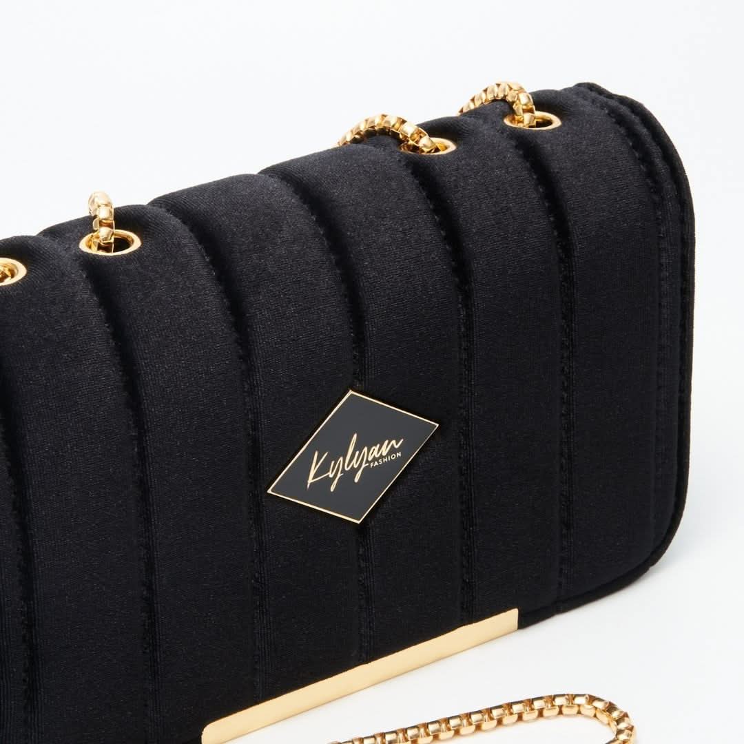 Ликвидация Clara дамска чанта