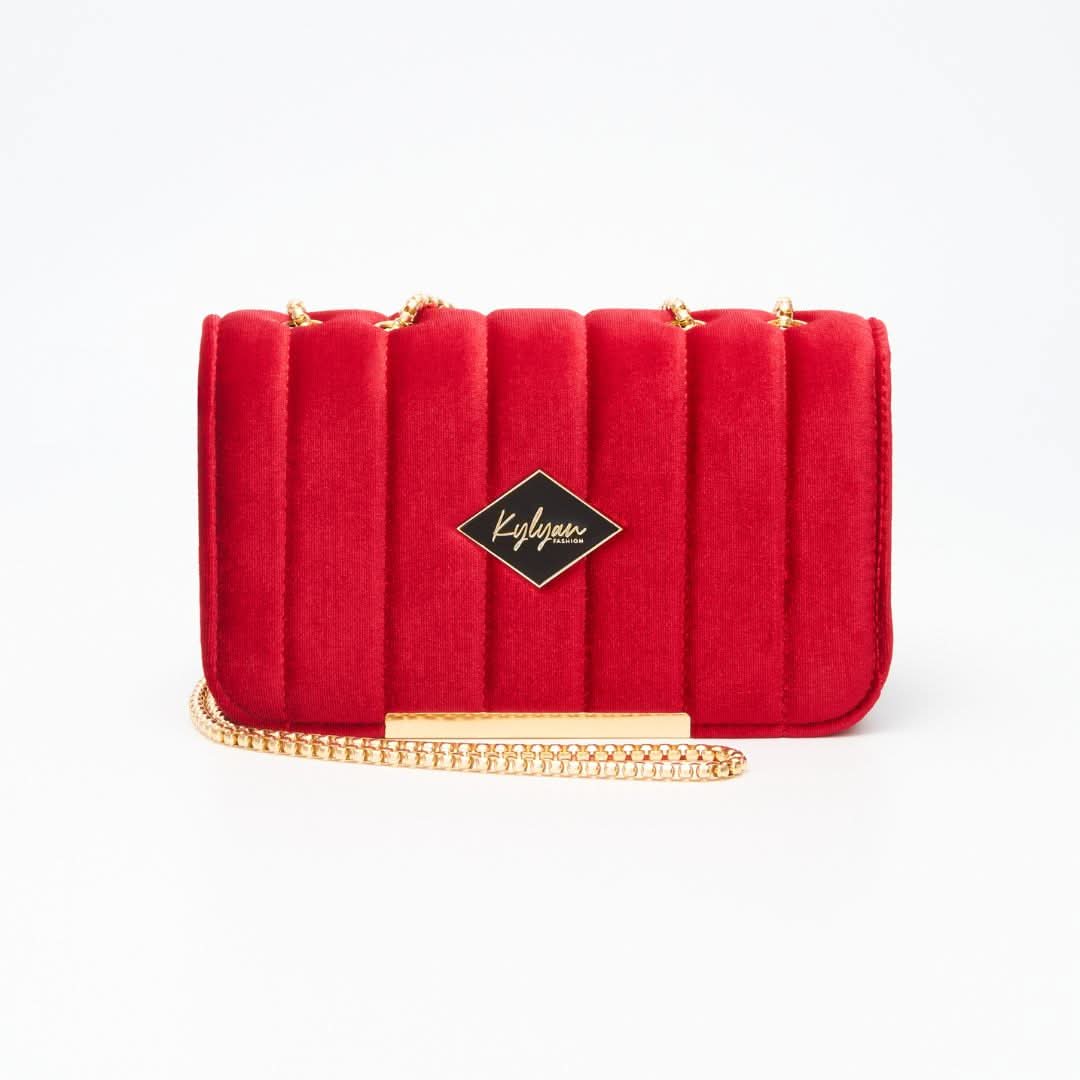 Ликвидация Clara дамска чанта