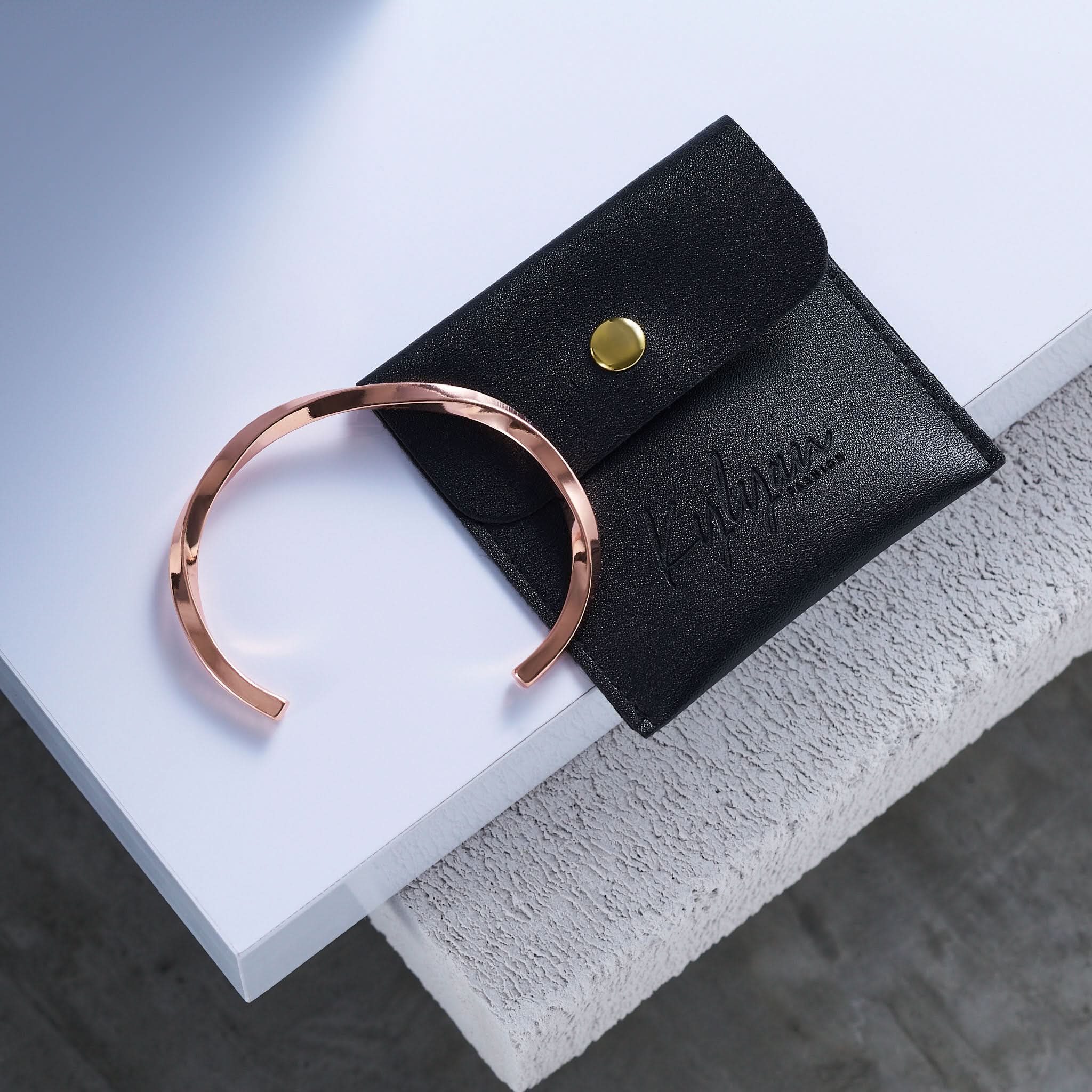 Kylyan Wave гривна