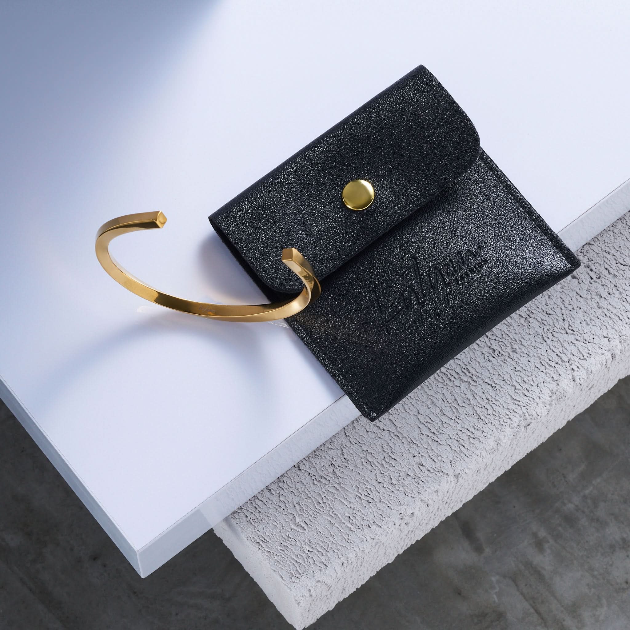 Kylyan Wave златна гривна