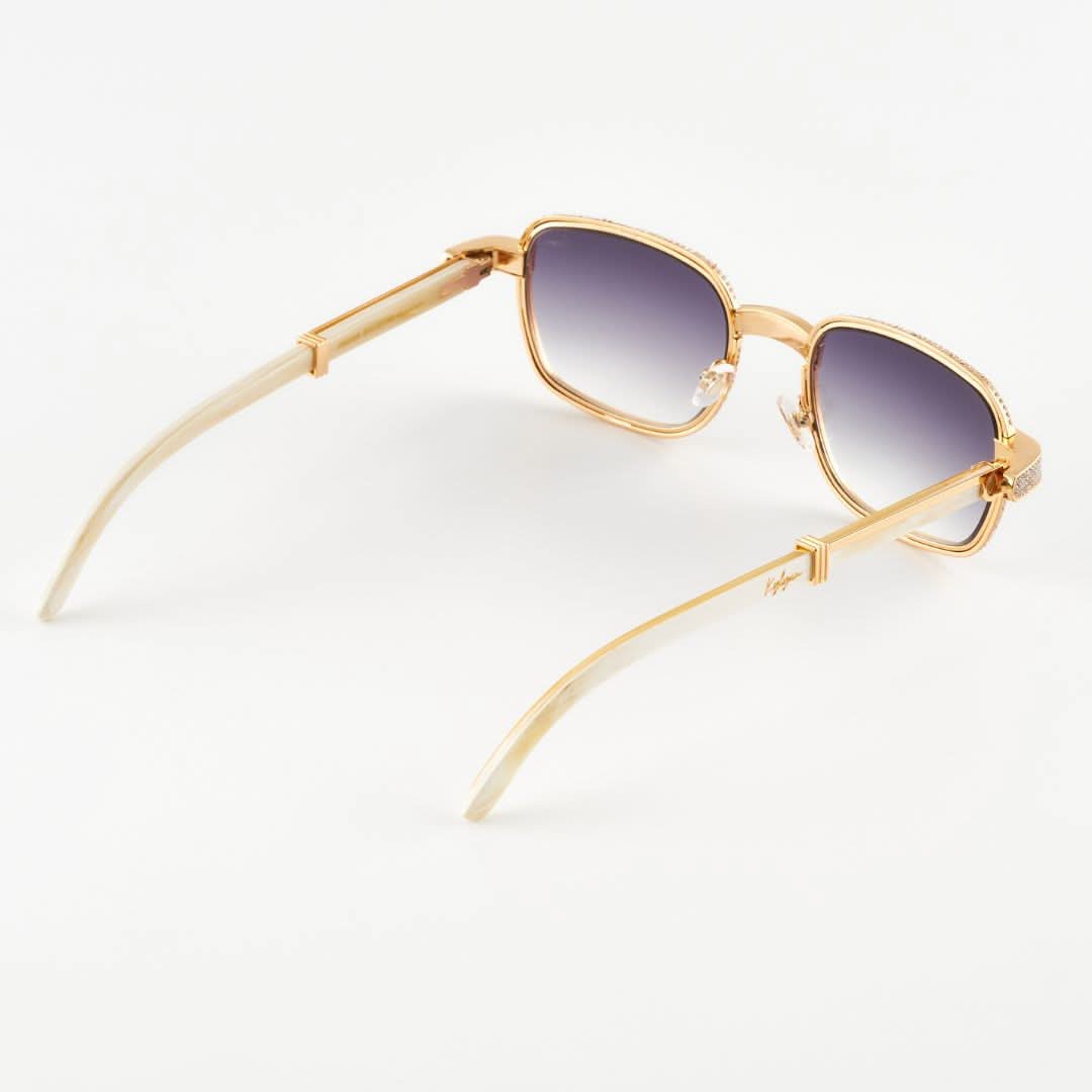 Lizbeth от биволски рог