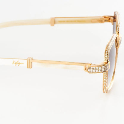 Lizbeth от биволски рог 