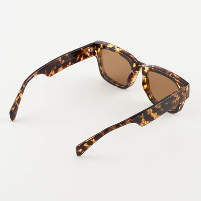 Преоценени Mia Слънчеви очила